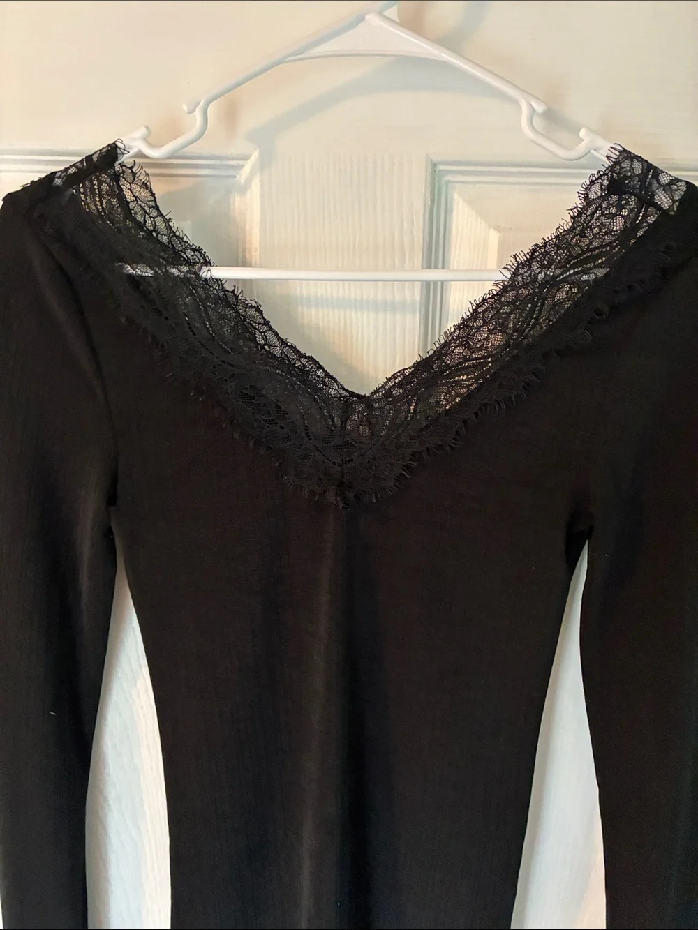 H&M Black Lace-Trim Long Sleeve V-Neck Top